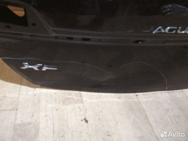 Крышка багажника Jaguar Xf