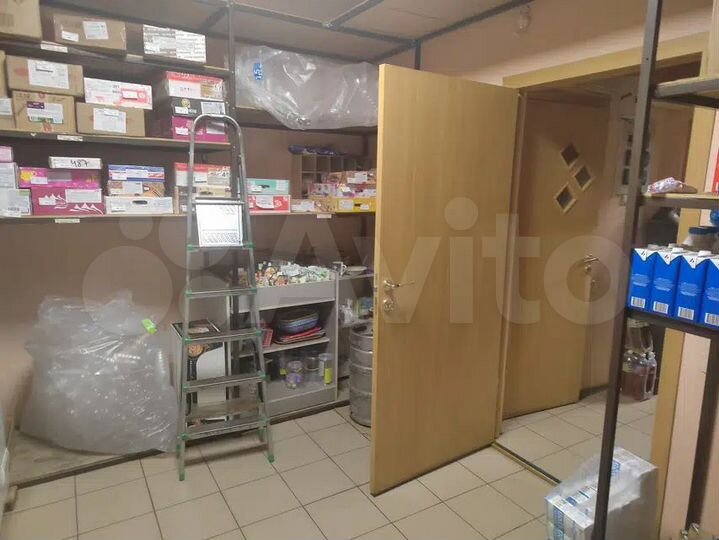 Торговая площадь, 52 м²