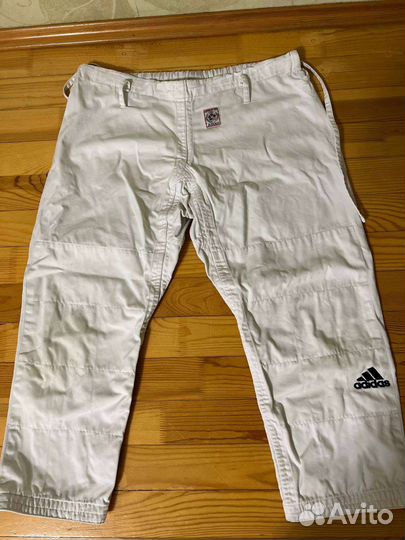 Кимоно для дзюдо adidas champion 2 белое (160 см)