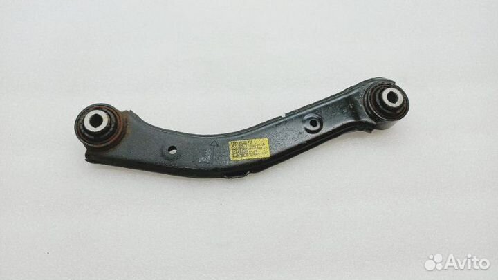 Рычаг подвески верхний задний Hyundai Santa Fe TM