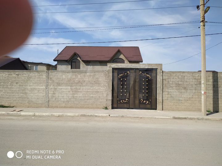 Дом 240 м² на участке 5 сот.