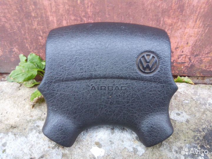 Подушка безопасности VW Passat b4