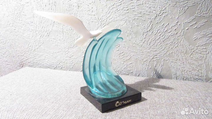 Статуэтка времен СССР