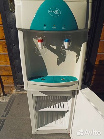 Кулер для воды с холодильником