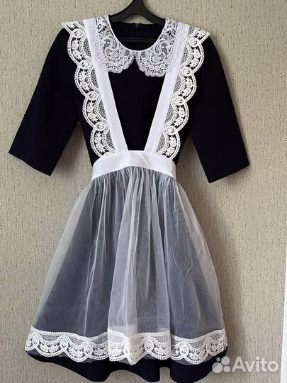 Платье школьное синее; фартук школьный