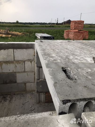 Разнорабочие