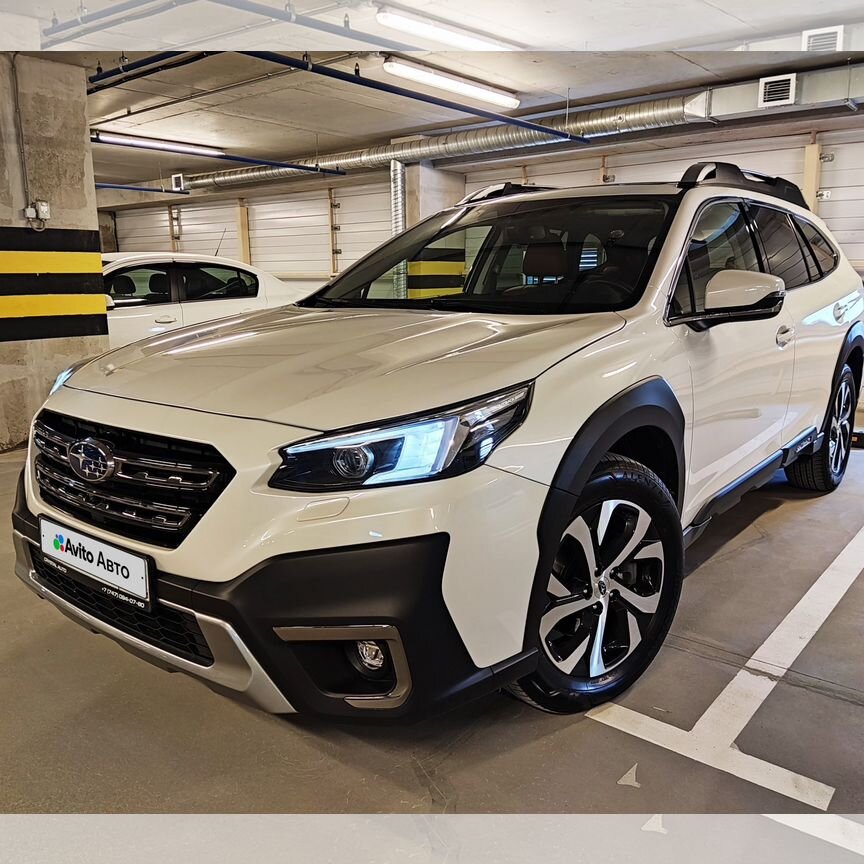 Купить Subaru Outback 🚘 от 400 000 ₽ в Великом Новгороде