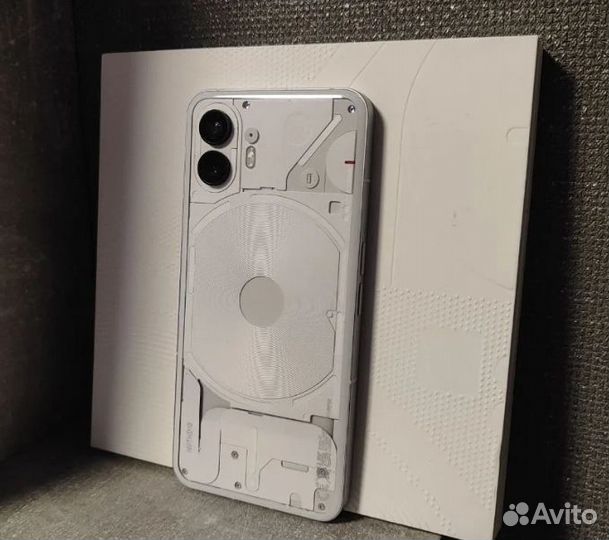 Nothing Phone 2, 12/256 ГБ