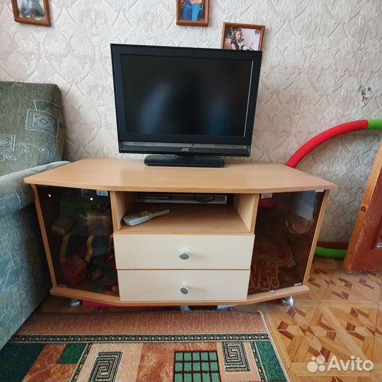 Тумба под телевизор