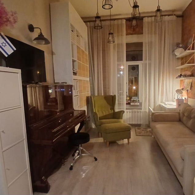 1-к. квартира, 42,2 м², 2/4 эт.