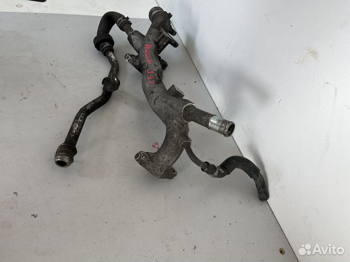 Трубка патрубок охлаждения Ниссан Теана 3.5