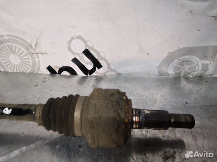 Привод задний правый Volkswagen Touareg 3.0 TD BKS