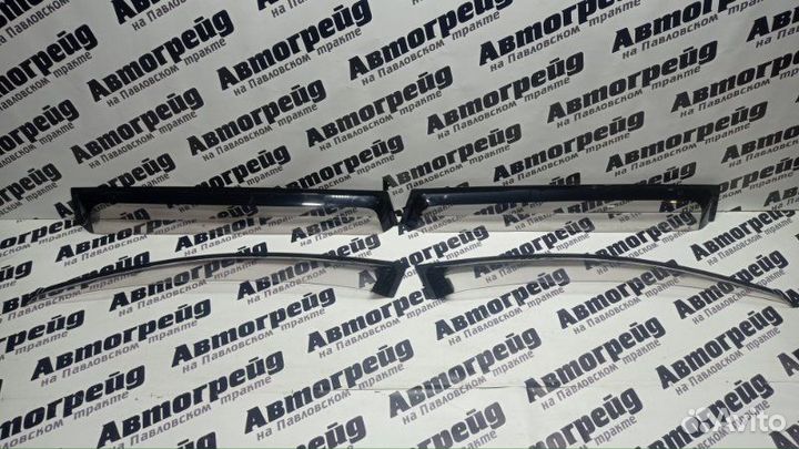 Ветровик Toyota Ipsum ACM26 2AZ-FE 06.2003