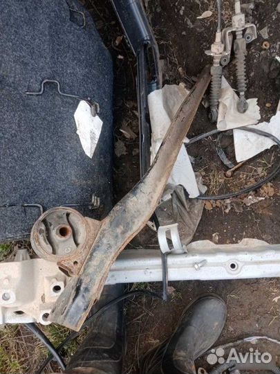 Балка продольная передняя Mitsubishi Lancer 10