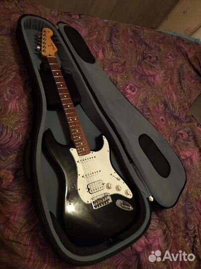 Fender player Stratocaster HSS PF Black