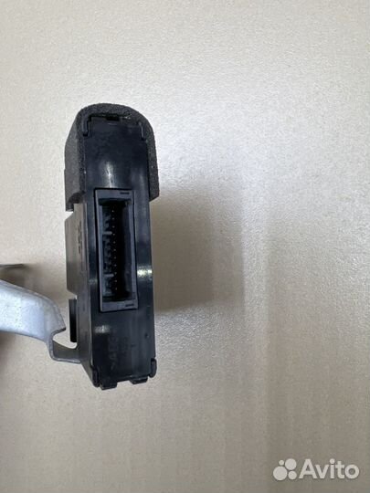 Блок иммобилайзера Toyota RAV4 (40)