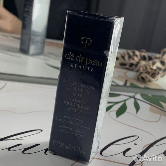 Жидкая помада с матовым покрытием CLÉ DE peau