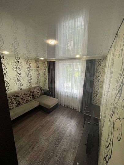 Комната 14 м² в 3-к., 3/6 эт.