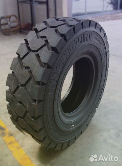 Michelin Xzm 9,8r15