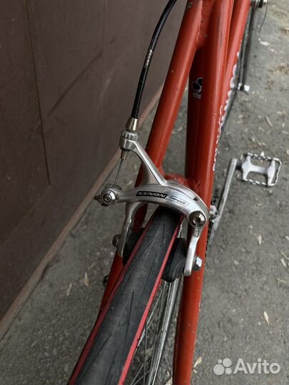 Шоссейный велосипед Colnago