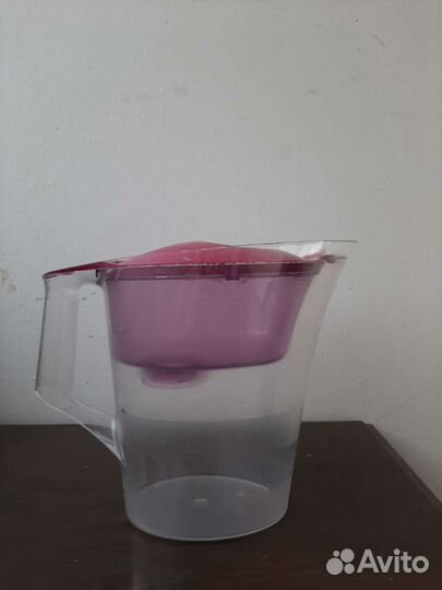 Фильтр кувшин Барьер для воды б/у