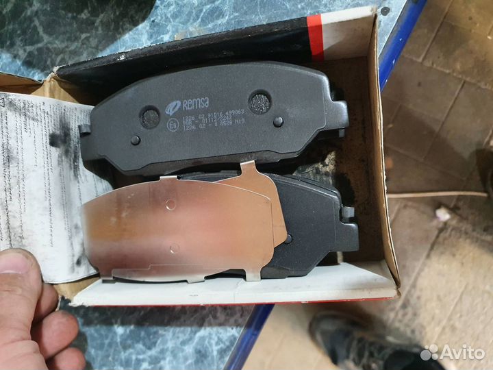 Тормозные колодки на kia sorento