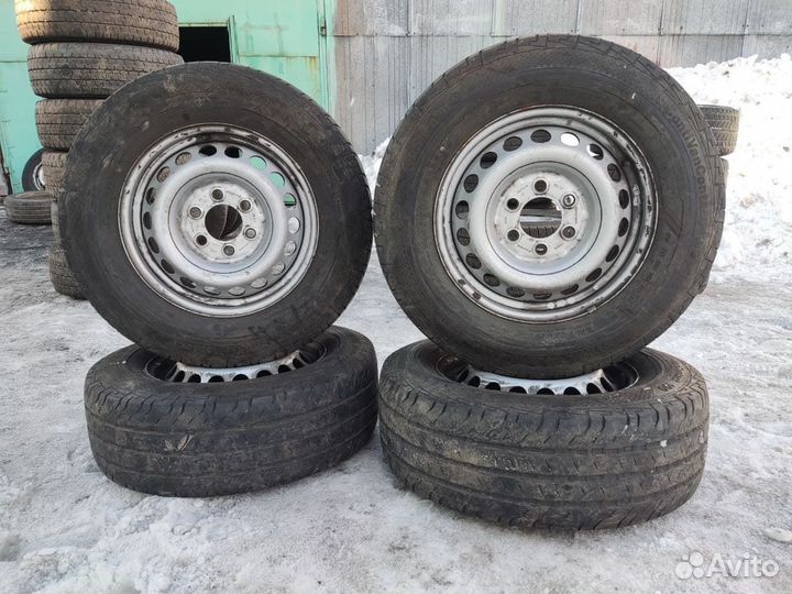 Колесный диск с резиной MB Sprinter w906 2016 год