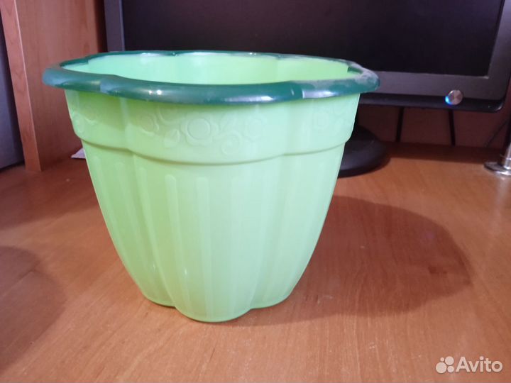 Горшки для цветов (2 шт)