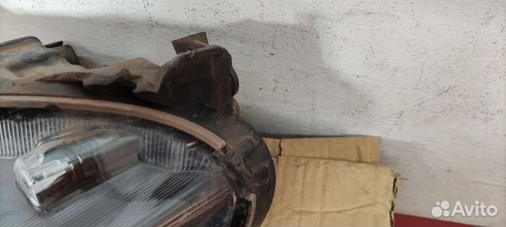 Птф передняя правая Hyundai Santa Fe 4