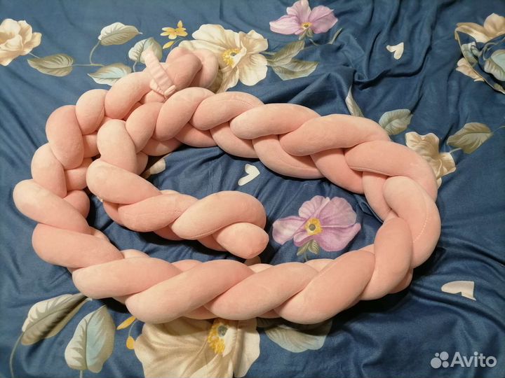 Косичка в кроватку