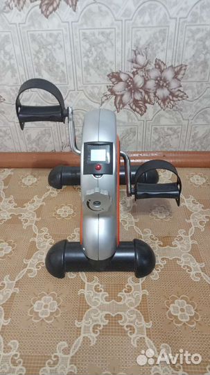 Тренажёр для ног
