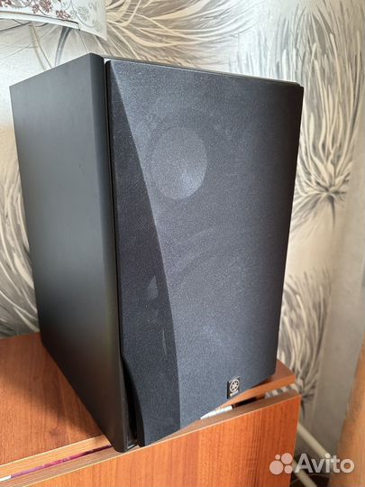 Акустические колонки Yamaha NS-6490