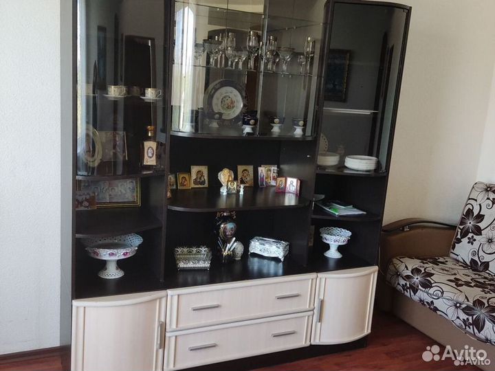 Сервант и гардероб