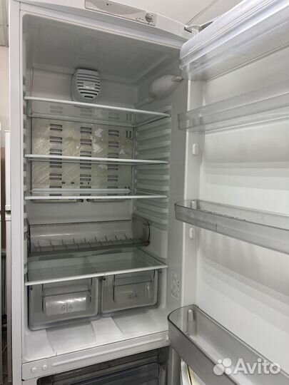 Холодильник Ariston год гарантии доставка