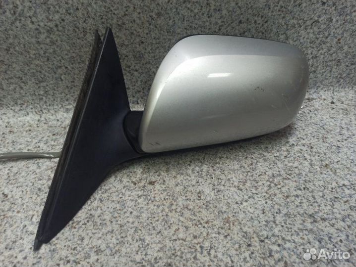 Зеркало левое Toyota Camry 40