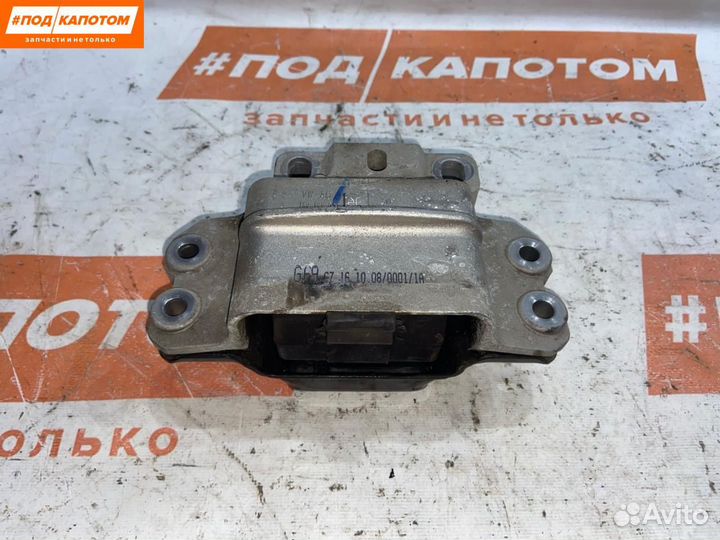 Подушка крепления двигателя левая Volkswagen Golf