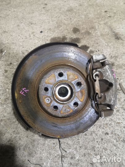 Ступица Volvo V60 FW (Переднее Правое)