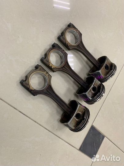 Поршень с шатуном Skoda Fabia 5J5 CGP 2012