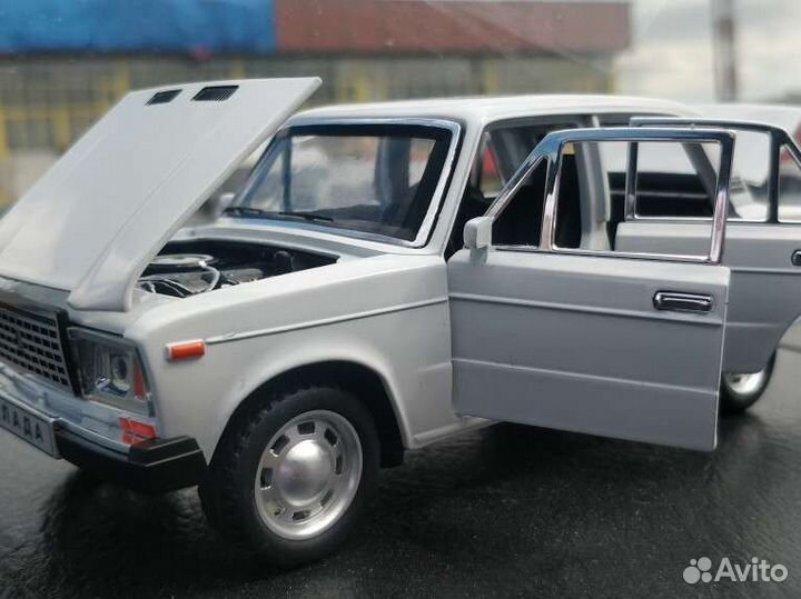 Металлическая машинка ваз 2107