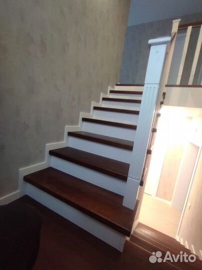 Лестница на второй этаж