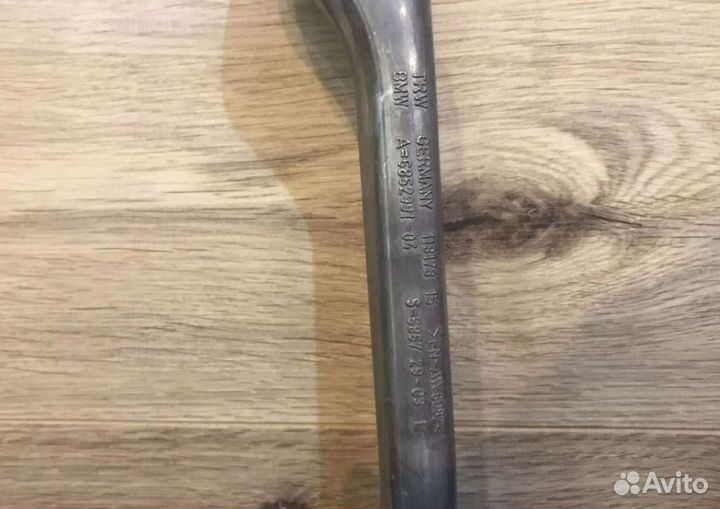 Поперечный рычаг правый BMW