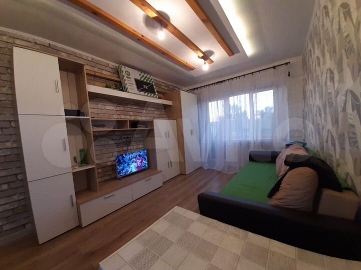 Комната 17 м² в 6-к., 4/5 эт.