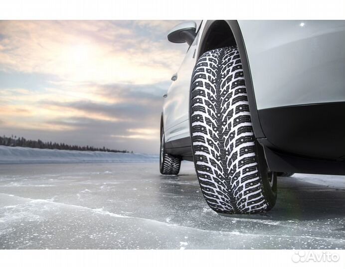 Nokian Tyres Hakkapeliitta 9 SUV 255/55 R19 111T