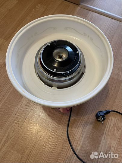 Прибор для приготовления сахарной ваты