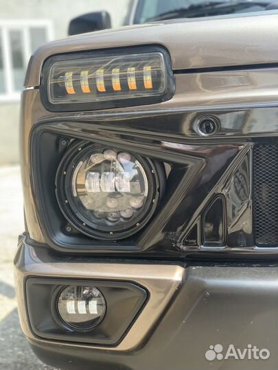 Линзовые фары на ниву