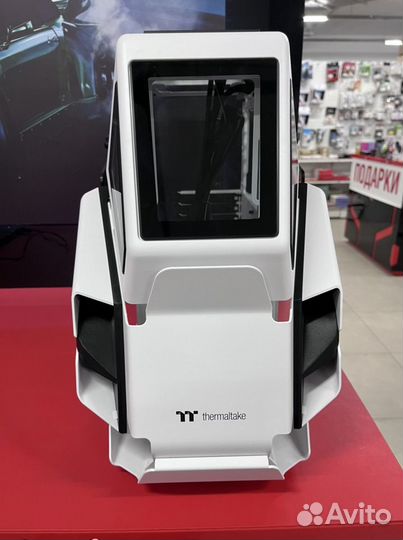 Корпус для игрового пк Thermaltake