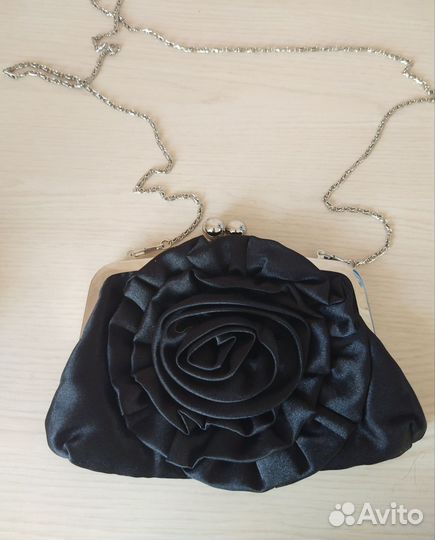 Клатчи из шелковой ткани (новые)