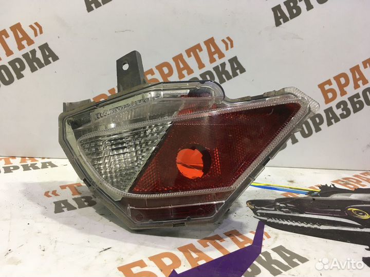 Тойота Рав 4 фонарь задний правый Прав