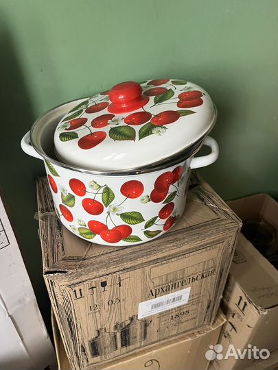 Кастрюля эмалированная 5 литров