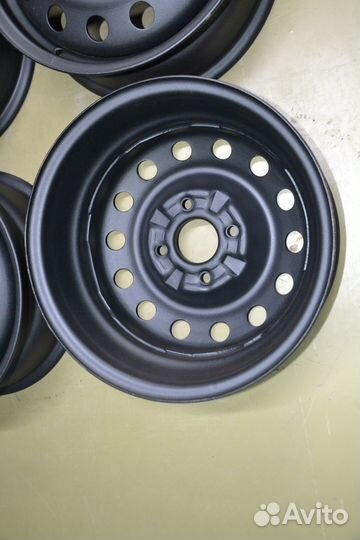 Диски Штампованные R15 4x114.3 et45 dia66.1